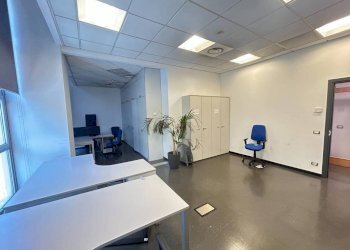Ufficio - Office corso Ferdinando Maria Perrone, Genova (neighborhood Cornigliano) - photo 20