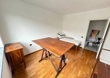 Studio - Three-room apartment Calata Andalò Dinegro, Genova (neighborhood Centro Storico) - photo 12