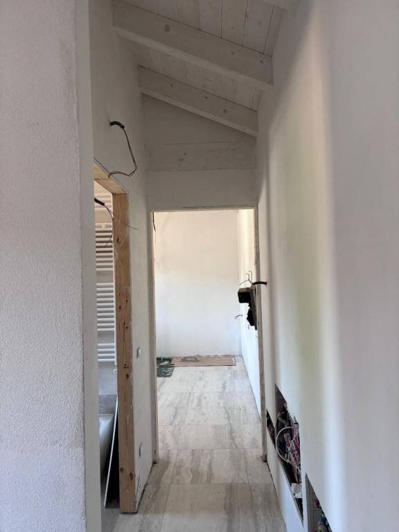Corridoio - Two-room apartment Casorate Primo - photo 3
