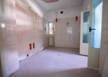 Cucina - Three-room apartment via delle Terme, 1, Roccaforte Mondovì - photo 6