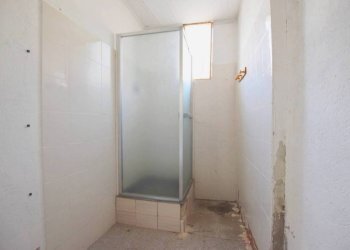 Bagno - Shop via delle Terme, 1, Roccaforte Mondovì - photo 12