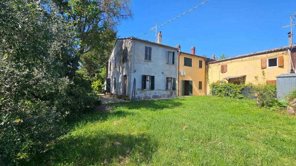 Terreno - Rustic strada Madonna del Monte, Pesaro - photo 1