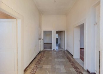 Corridoio - Villa viale Cesare Rossi, Fano - photo 22