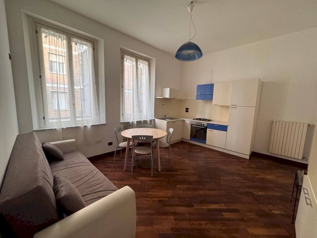 Salone - Three-room apartment via Giacomo Puccini, 7, Parma (neighborhood Cittadella) - photo 1