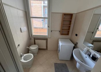 Bagno - Three-room apartment via Giacomo Puccini, 7, Parma (neighborhood Cittadella) - photo 13