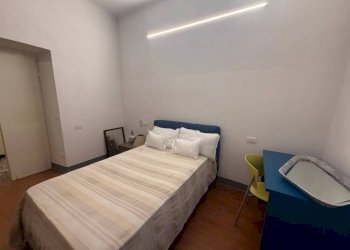 Camera da letto - Appartamento salita San Francesco da Paola, 16, Genova (zona San Teodoro) - foto 2