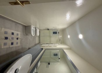 Bagno - Appartamento salita San Francesco da Paola, 16, Genova (zona San Teodoro) - foto 6