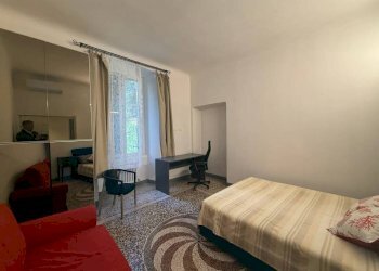 Camera da letto - Appartamento salita San Francesco da Paola, 16, Genova (zona San Teodoro) - foto 10