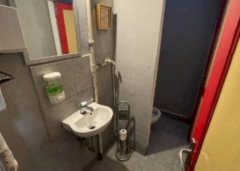 Bagno - Shop via San Felice, 118, Bologna (neighborhood Centro Storico) - photo 10
