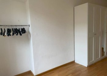 Camera da letto - Four-room apartment via Alessandro Manzoni, 27, Torino (neighborhood Centro) - photo 23