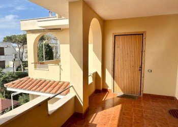 Veranda - Trilocale via Andromaca, 13, Anzio - foto 2