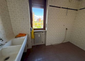 Cucina - Four-room apartment corso Vercelli, 231, Torino (neighborhood Rebaudengo) - photo 12