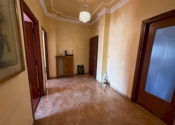 Corridoio - Four-room apartment corso Vercelli, 231, Torino (neighborhood Rebaudengo) - photo 22