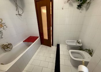 Bagno - Four-room apartment corso Vercelli, 231, Torino (neighborhood Rebaudengo) - photo 30