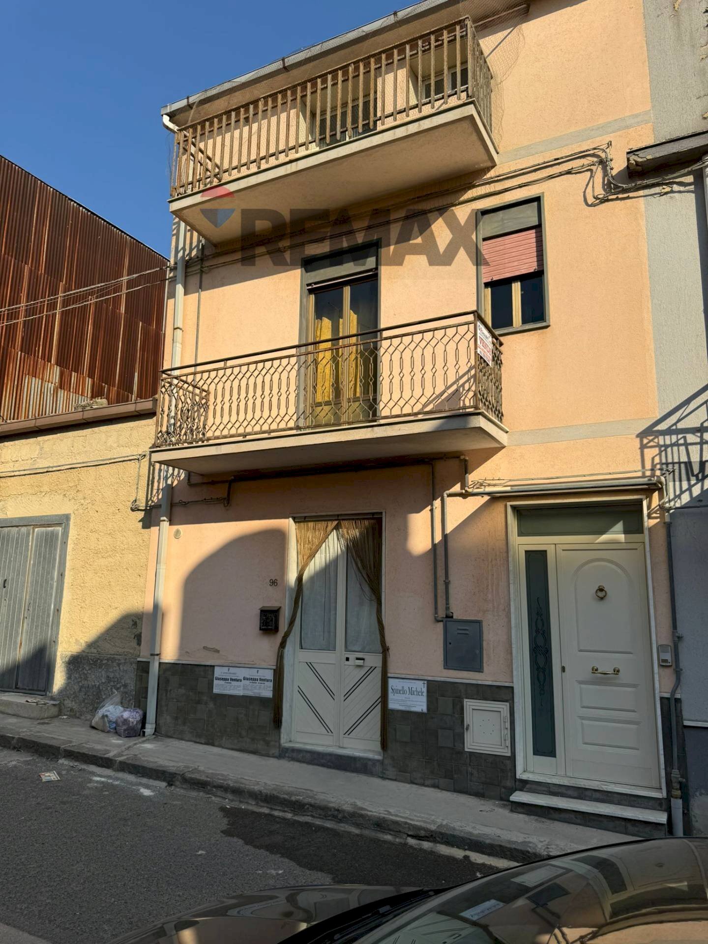 Edificio all\'aperto - Independent house Via Virgilio
 
96, Grammichele - photo 1
