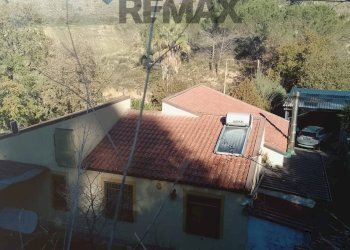 Edificio all\'aperto - Villa Contrada Piano Cannata
 
snc, Piazza Armerina - foto 2