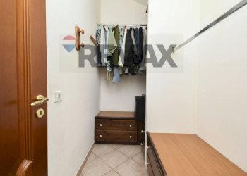 Hall / corridoio - Trilocale Via Cassiopea
 
4, Catania - foto 30