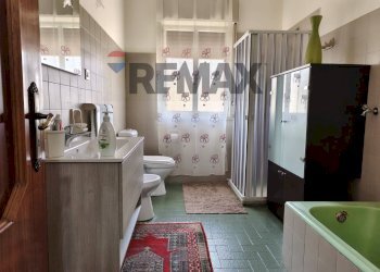 Bagno - Quadrilocale Via Rua Di Sotto
 
69, San Gregorio di Catania - foto 8