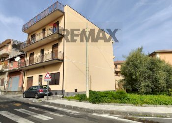 Edificio all\'aperto - Quadrilocale Via Rua Di Sotto
 
69, San Gregorio di Catania - foto 16