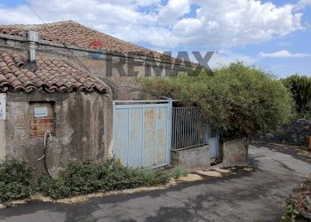 Casa all\'aperto - Rustico Via Sgroppillo
268, Catania - foto 4
