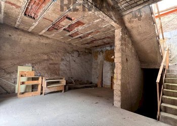 Stanza vuota - Casa indipendente Via Sant'Antonino
 
109, Borgetto - foto 6