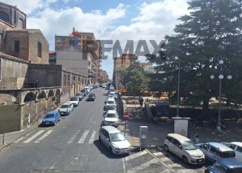 Edificio all\'aperto - Semi-detached house Via Etnea
 
87-89, Mascalucia - photo 17