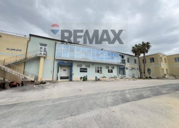 Edificio all\'aperto - Commercial Premises Contrada Vallenuccio/C.da Sasi
 
snc, Alcamo - photo 11