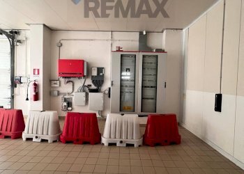 Camera / camera da letto - Commercial Premises Contrada Vallenuccio/C.da Sasi
 
snc, Alcamo - photo 43