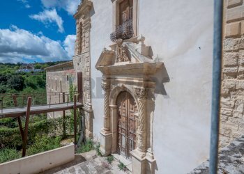 Edificio all\'aperto - Semi-detached house via torrenuova
 
35-37-39, Ragusa - photo 11