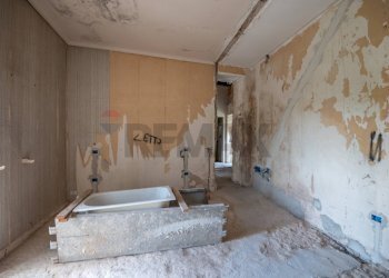 Bagno - Semi-detached house via torrenuova
 
35-37-39, Ragusa - photo 24