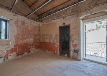 Stanza vuota - Semi-detached house via torrenuova
 
35-37-39, Ragusa - photo 26