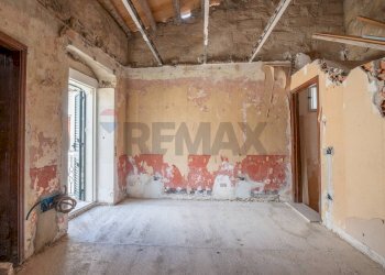 Stanza vuota - Semi-detached house via torrenuova
 
35-37-39, Ragusa - photo 27