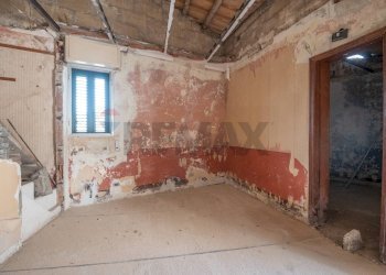 Stanza vuota - Semi-detached house via torrenuova
 
35-37-39, Ragusa - photo 28
