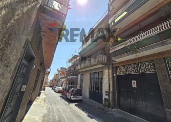 Edificio all\'aperto - Appartamento Via Dei Mille
 
95-97, Misterbianco - foto 2
