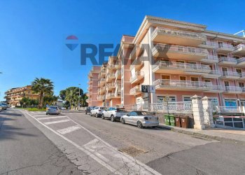 Edificio all\'aperto - Appartamento Via Cervo
 
46, Acireale - foto 3