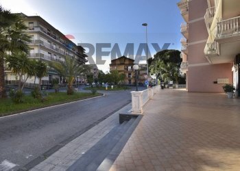 Edificio all\'aperto - Appartamento Via Cervo
 
46, Acireale - foto 5