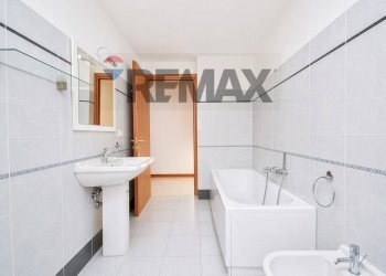 Bagno - Appartamento Via Cervo
 
46, Acireale - foto 35