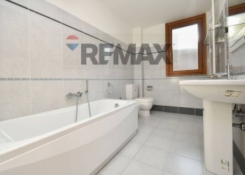 Bagno - Appartamento Via Cervo
 
46, Acireale - foto 36