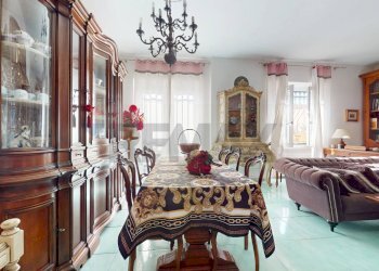 Sala da pranzo - Semi-detached house Via Quercioli
 
61, Massa - photo 21