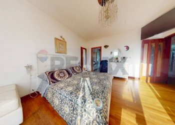 Camera / camera da letto - Semi-detached house Via Quercioli
 
61, Massa - photo 41