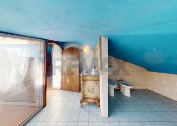 Bagno - Semi-detached house Via Quercioli
 
61, Massa - photo 46