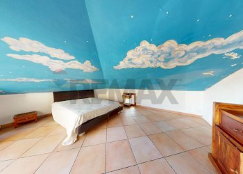 Camera / camera da letto - Semi-detached house Via Quercioli
 
61, Massa - photo 47