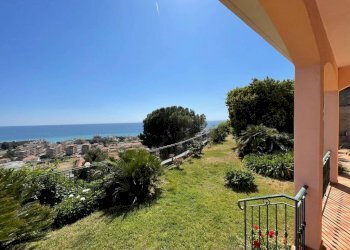 Vista - Villa via Collasgarba, 29, Ventimiglia - foto 36