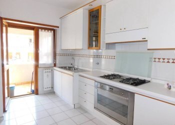 Cucina - Trilocale via Tommaso Arcidiacono, Roma (zona Fonte Meravigliosa) - foto 15