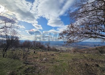 Vista delle montagne - Building land LOCALITA' CASAMONA, Loro Ciuffenna - photo 10
