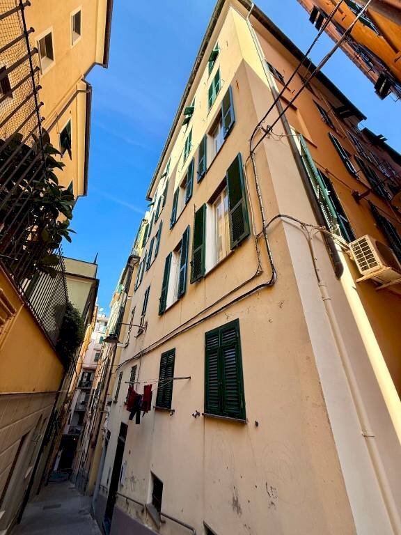 Facciata - One-room apartment salita della Fava Greca, 6, Genova (neighborhood Centro Storico) - photo 2