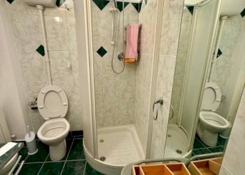 Bagno - One-room apartment salita della Fava Greca, 6, Genova (neighborhood Centro Storico) - photo 10