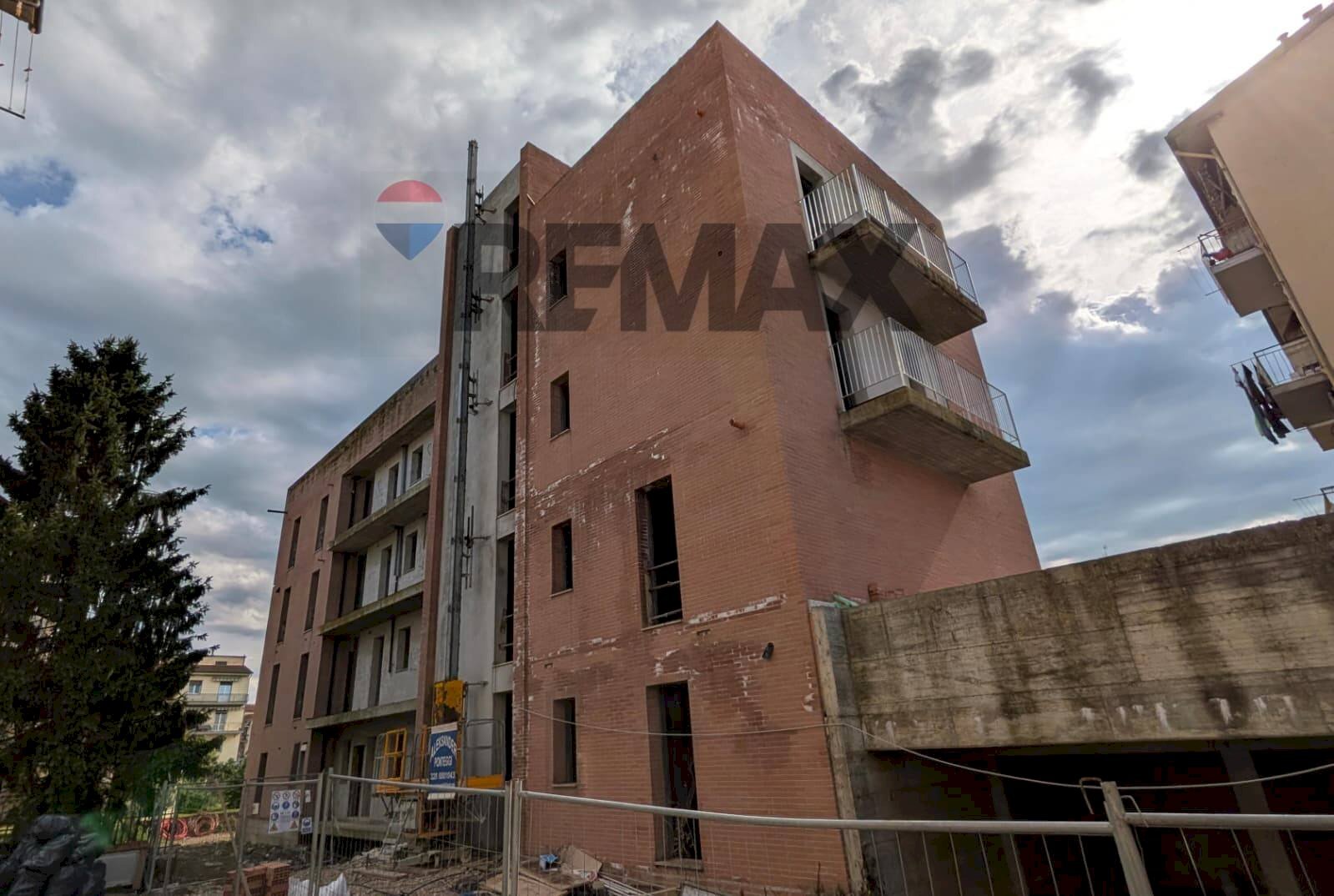 Edificio all\'aperto - Four-room apartment via piero della francesca, San Giovanni Valdarno - photo 3