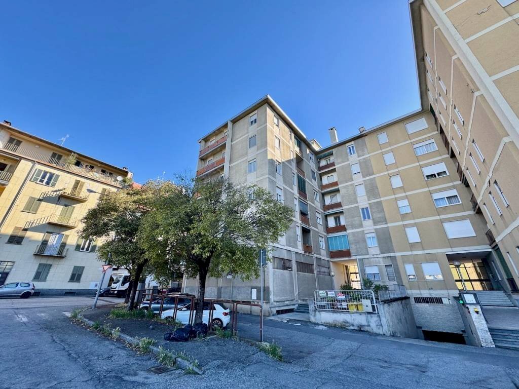 Facciata - Apartment via Valentino Cerruti, 1, Biella - photo 2