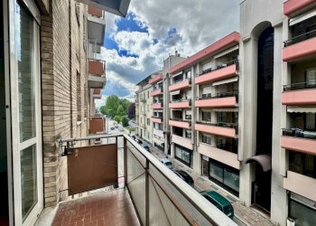 Balcone - Apartment via Valentino Cerruti, 1, Biella - photo 17
